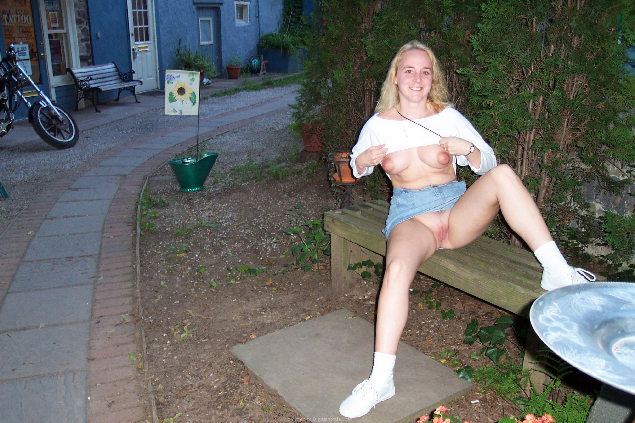 Afraid, that red neck heaven girl nude Red neck heaven girl nude apologise, but